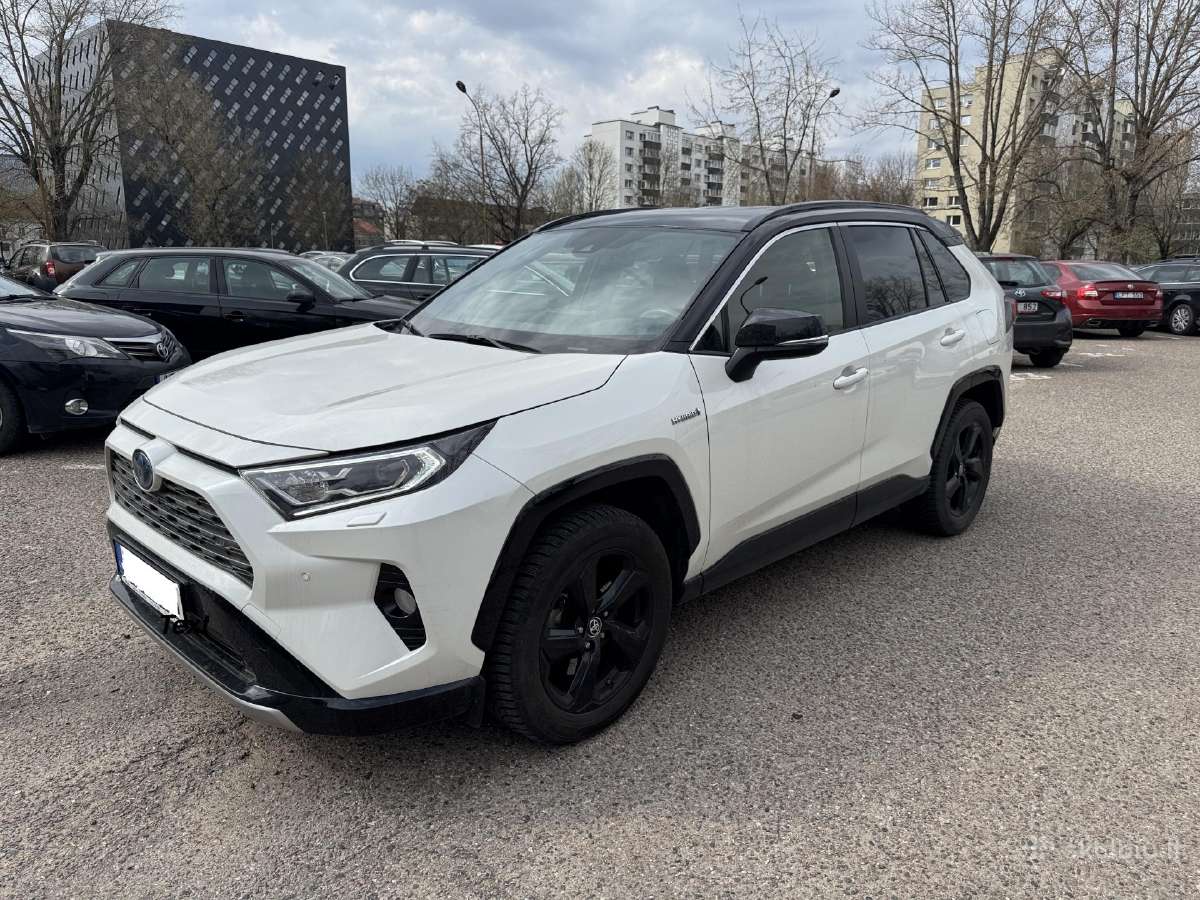Automobiliu Nuoma Vilniuje - nuotraukos Nr. 2