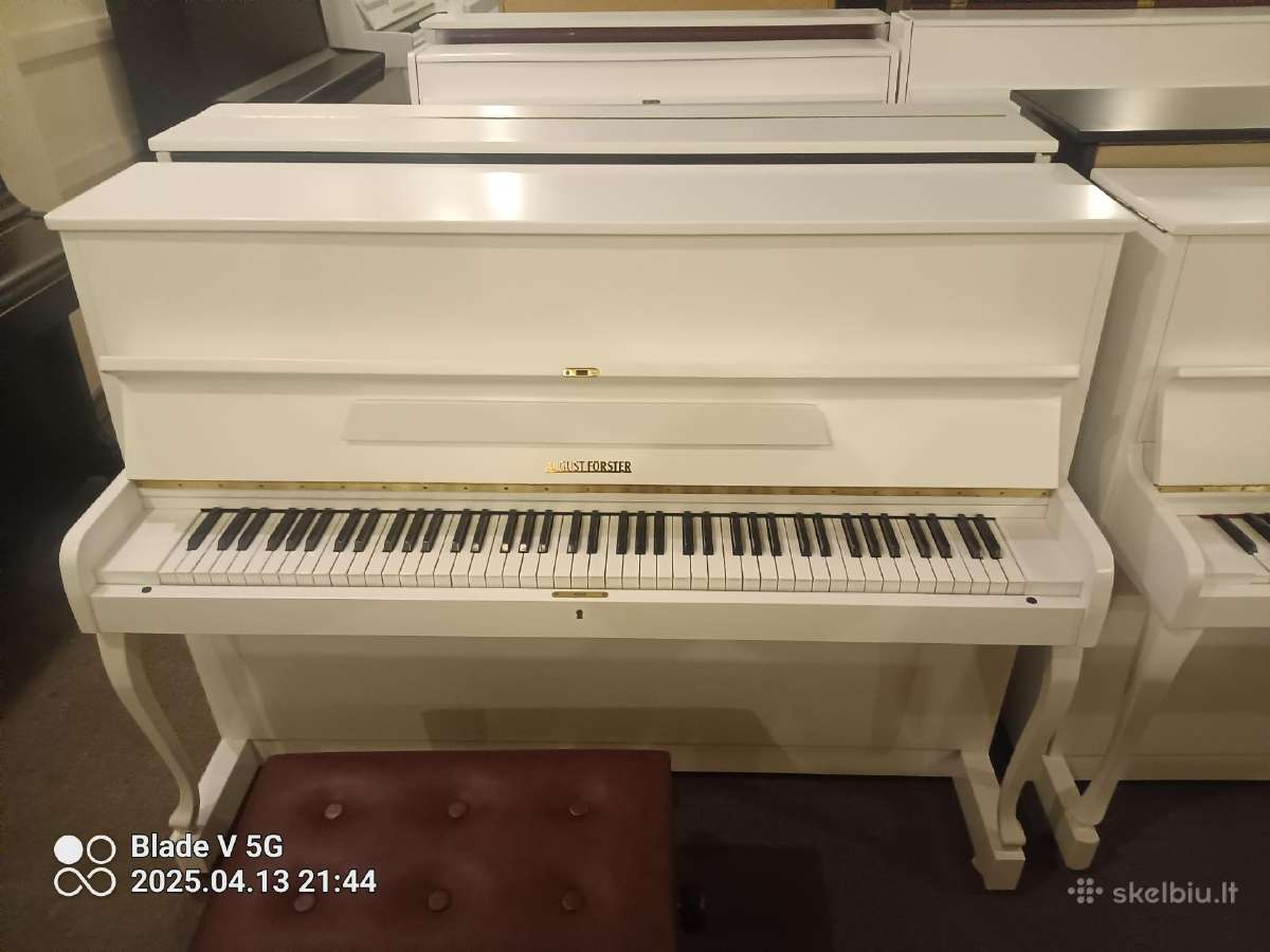 Meistras parduoda pianiną Yamaha. - nuotraukos Nr. 3