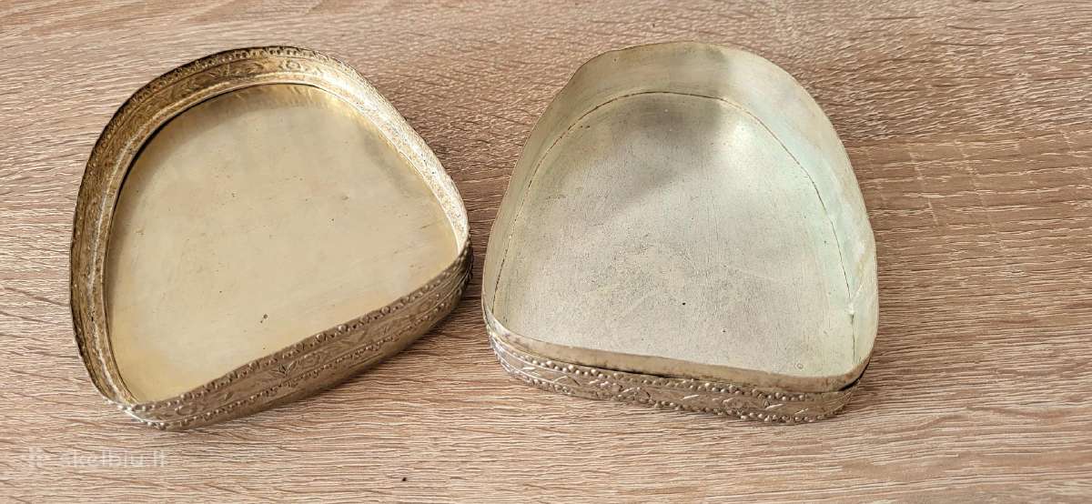 Dėžutė su Mingų arba Čingų dinastijos porceliano - nuotraukos Nr. 6
