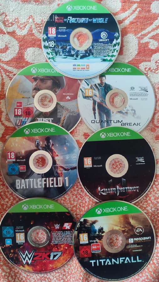 Xbox One su daug zaidimu. - nuotraukos Nr. 4