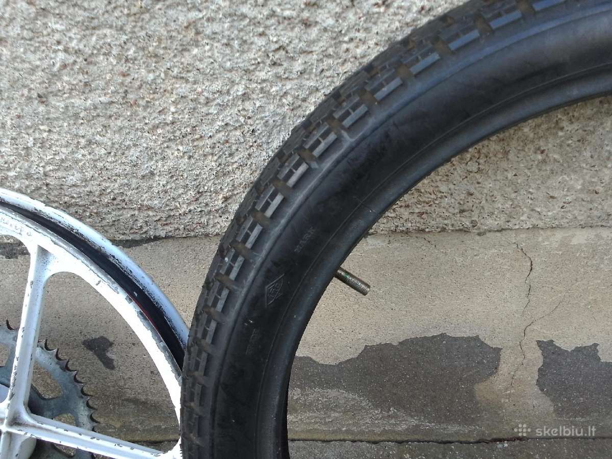 Nauja motorinio dviračio padanga su kamera ir ratu - nuotraukos Nr. 2