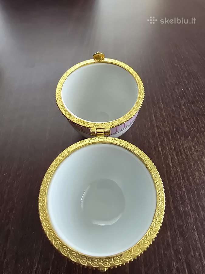 Porceleninis kiaušinis - nuotraukos Nr. 5