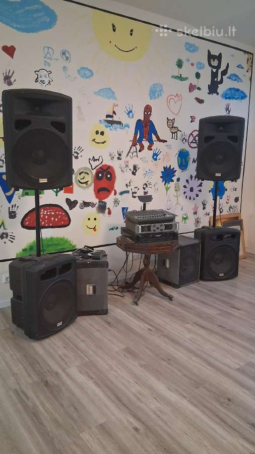 Parduodama muzikine garso aparatura