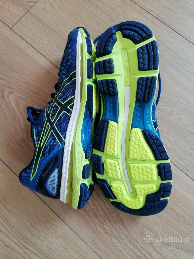 Rezervuoti. Asics gel nimbus kedai - nuotraukos Nr. 9