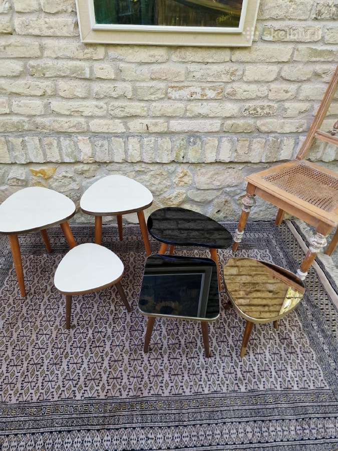 Vintažiniai mid century interjeriniai staliukai - nuotraukos Nr. 25