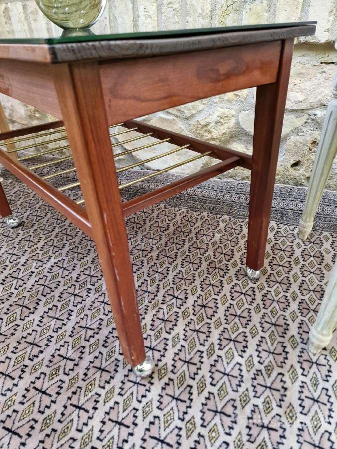 Vintažinis mid century tikmedžio kavos staliukas - nuotraukos Nr. 5