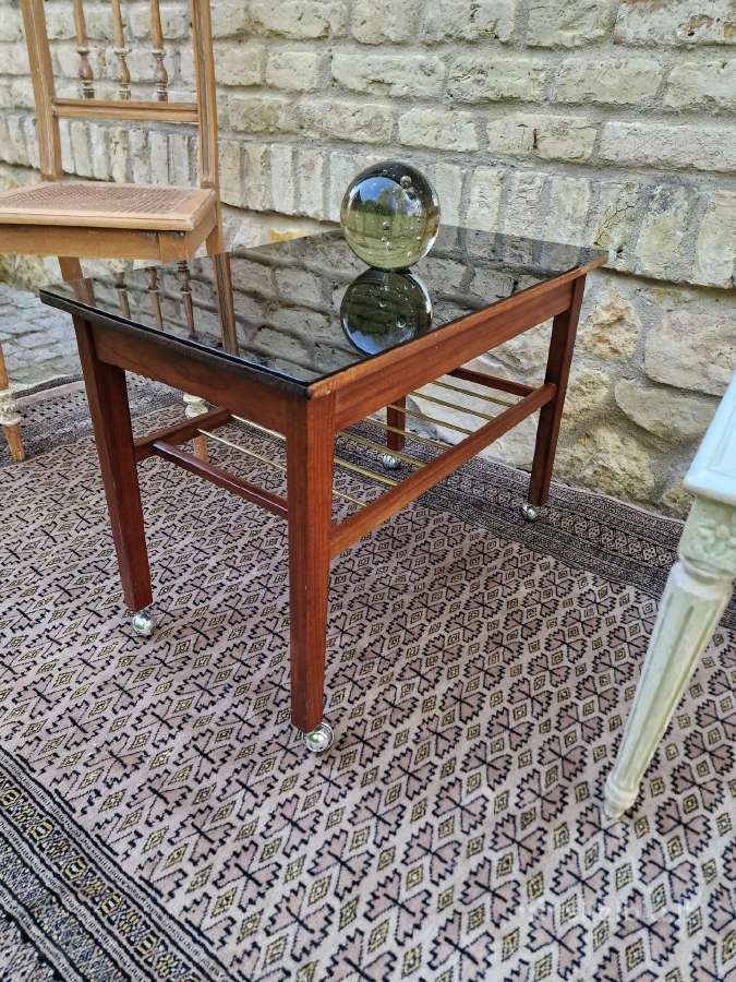 Vintažinis mid century tikmedžio kavos staliukas - nuotraukos Nr. 16