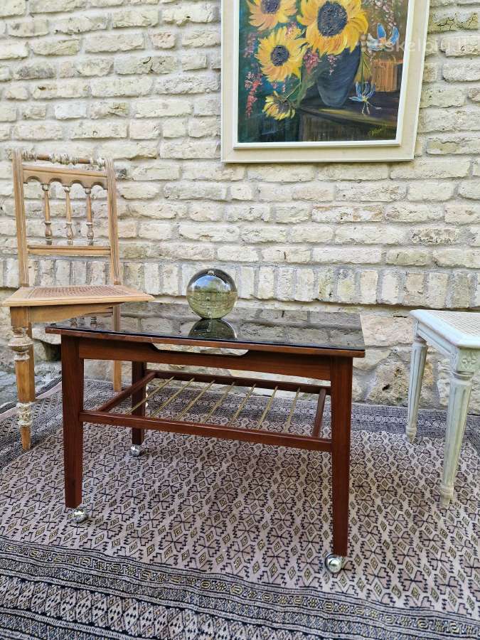 Vintažinis mid century tikmedžio kavos staliukas - nuotraukos Nr. 21