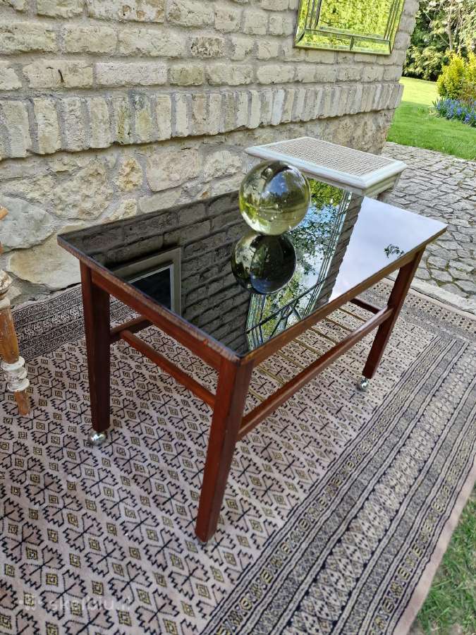 Vintažinis mid century tikmedžio kavos staliukas - nuotraukos Nr. 30