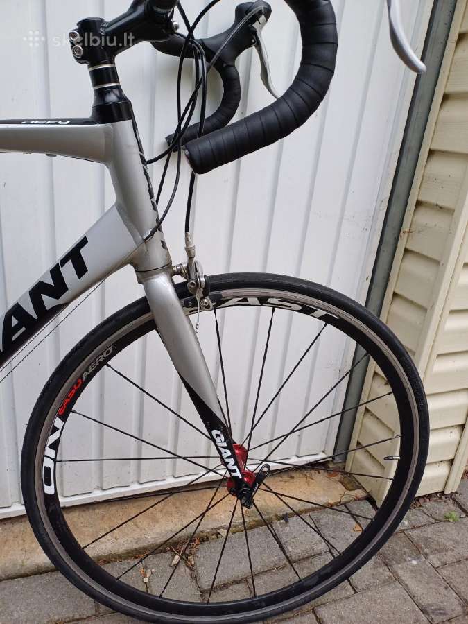 Giant Defy 4 - nuotraukos Nr. 2