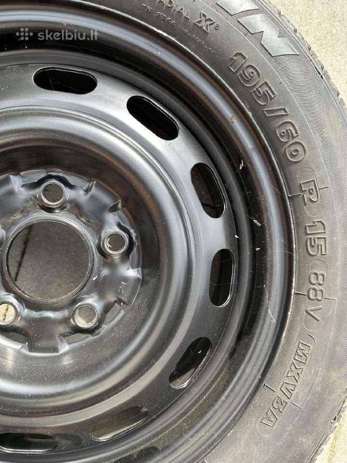 Michelin 195/60 R15 88v su ratlankiu Šiauliuose - nuotraukos Nr. 3
