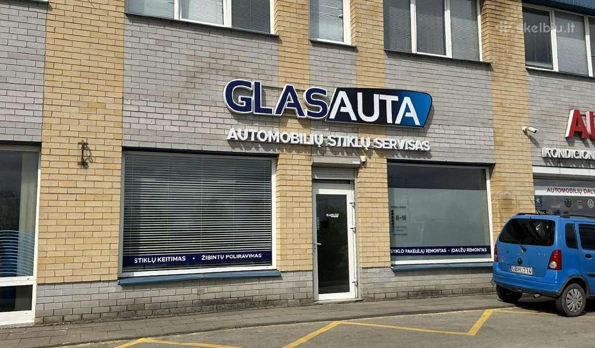 Automobilių stiklų keitimas prie Akropolio!