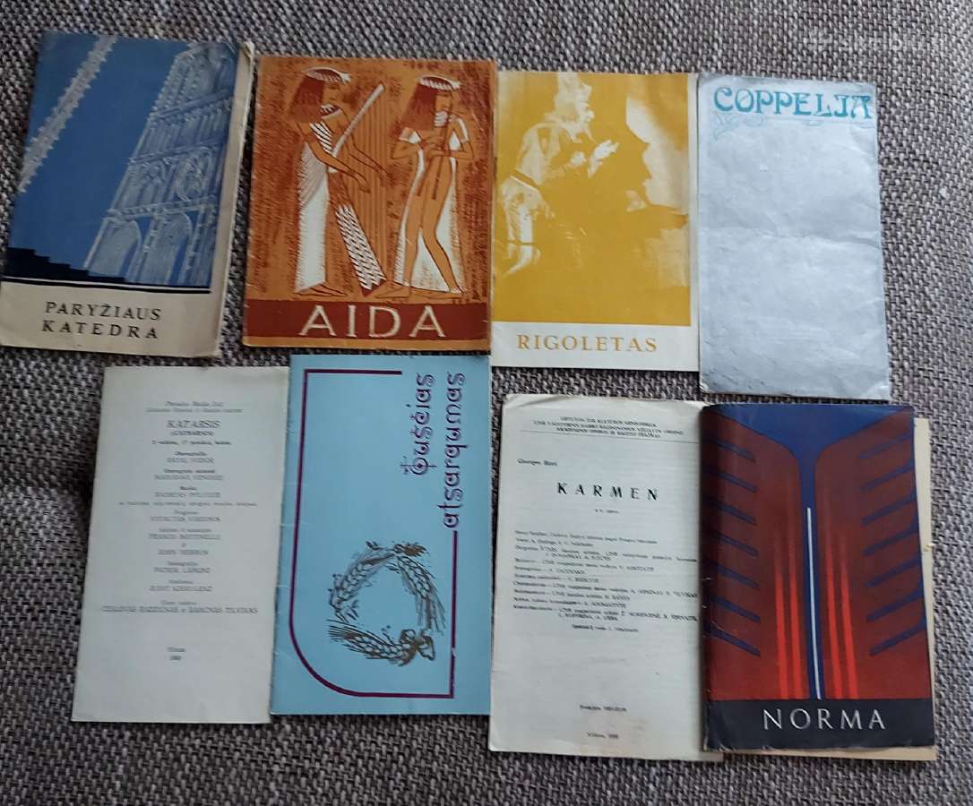 Operos teatro programelės