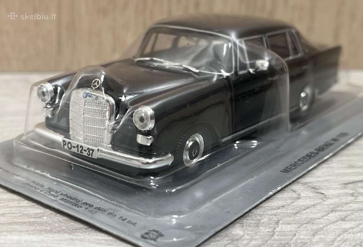 Mercedes Benz W110. 1:43