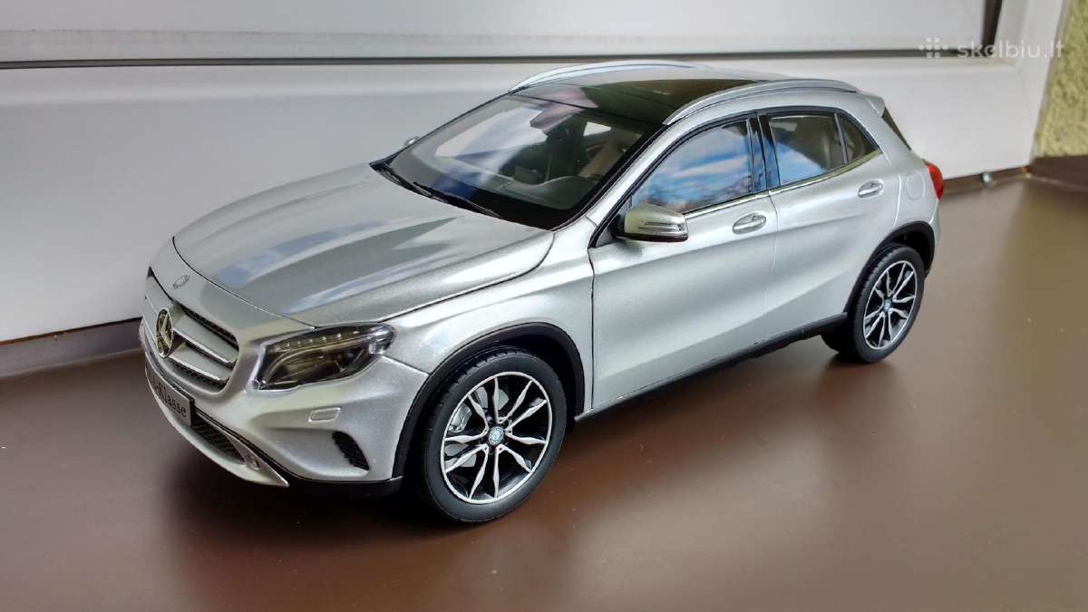Mercedes Benz Gla Class - 1:18 - Norev