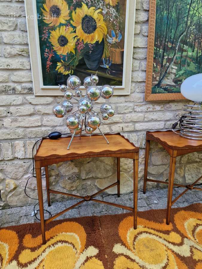 Vintažiniai šilkmedžio konsoliniai staliukai - nuotraukos Nr. 16
