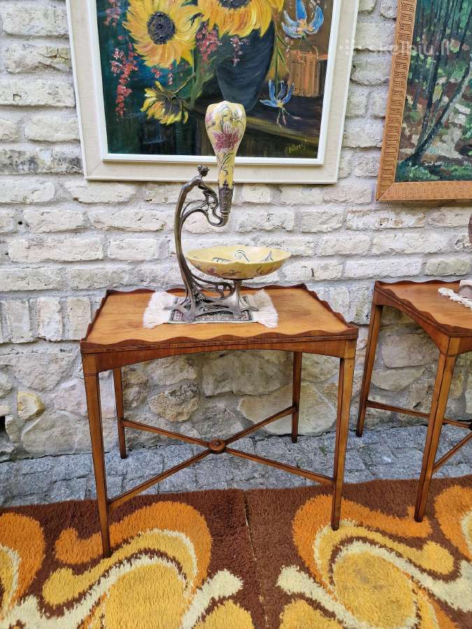 Vintažiniai šilkmedžio konsoliniai staliukai - nuotraukos Nr. 27