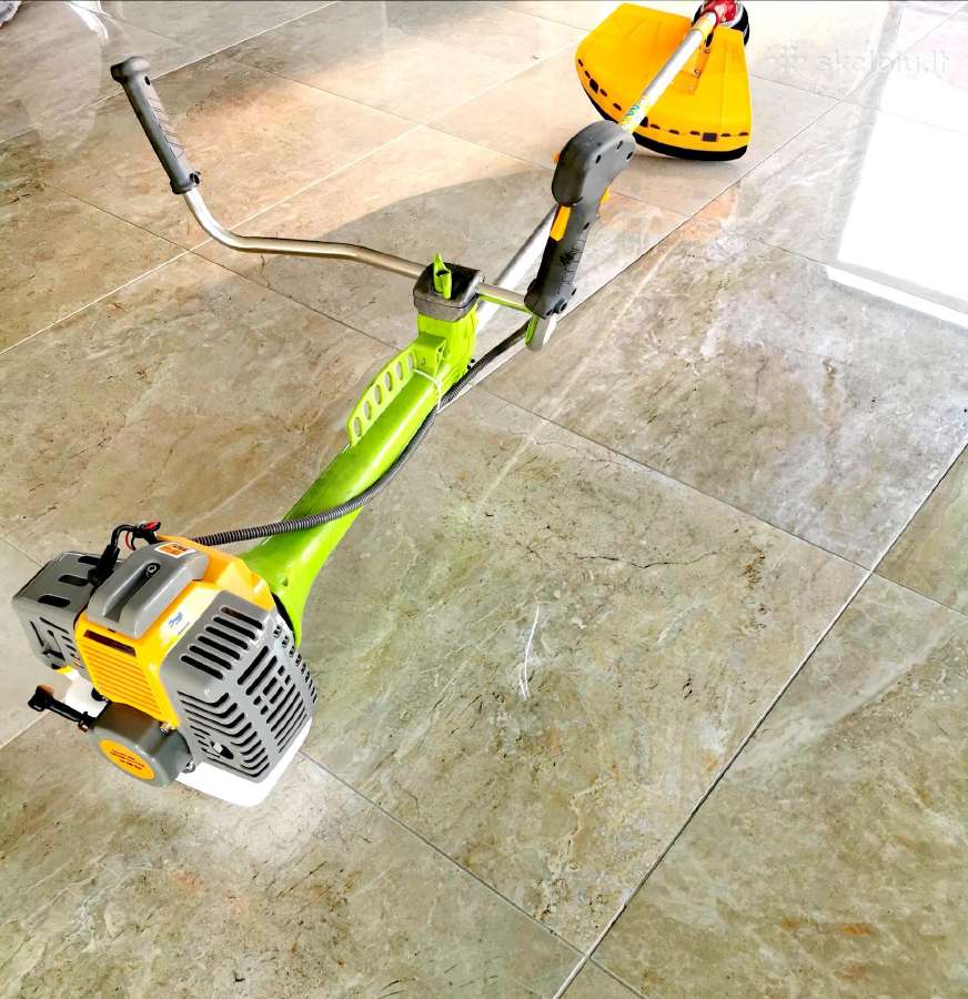 Benzininis trimeris 1,4 kw
