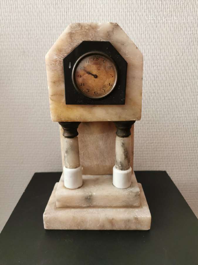 Akmeninis laikrodukas