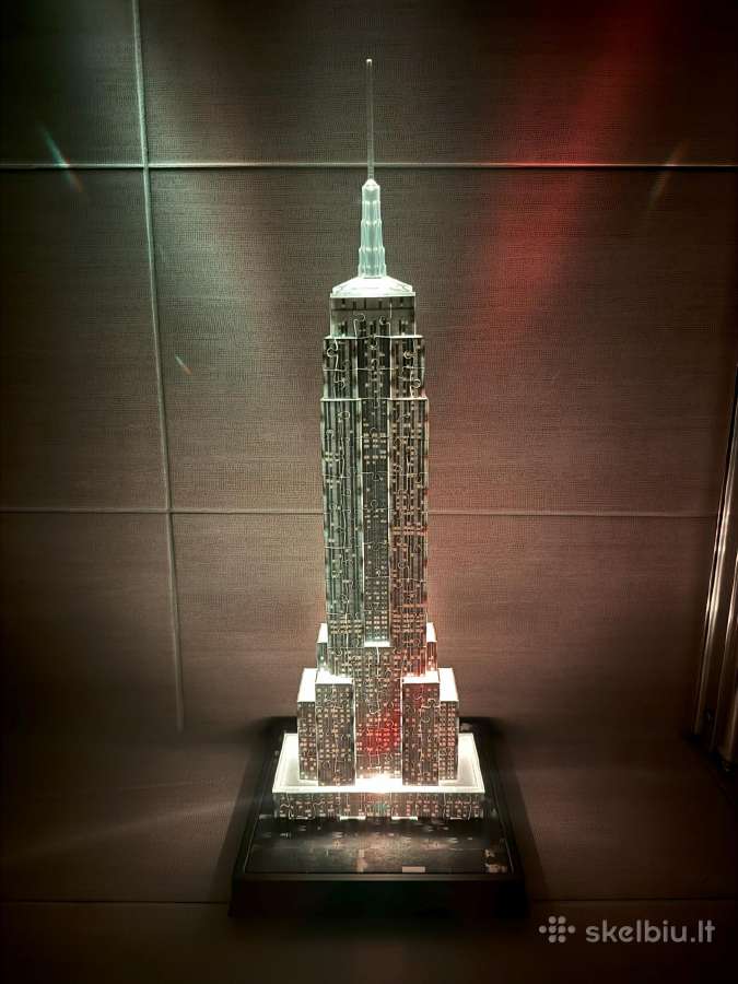 Empire State pastato 3D šviečianti dėlionė - nuotraukos Nr. 11