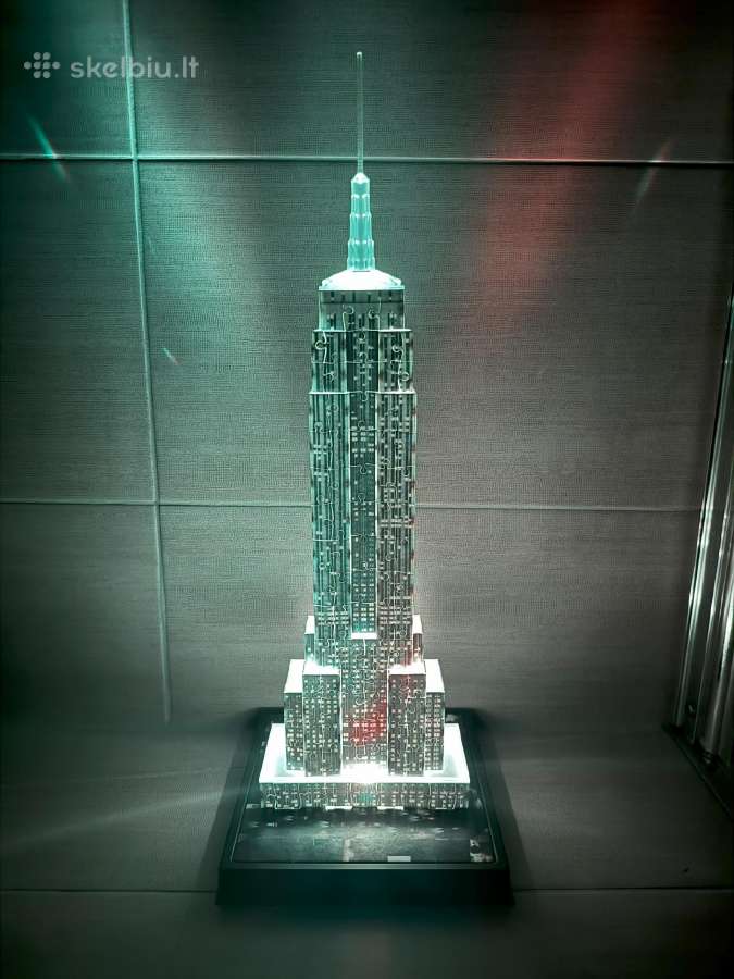 Empire State pastato 3D šviečianti dėlionė