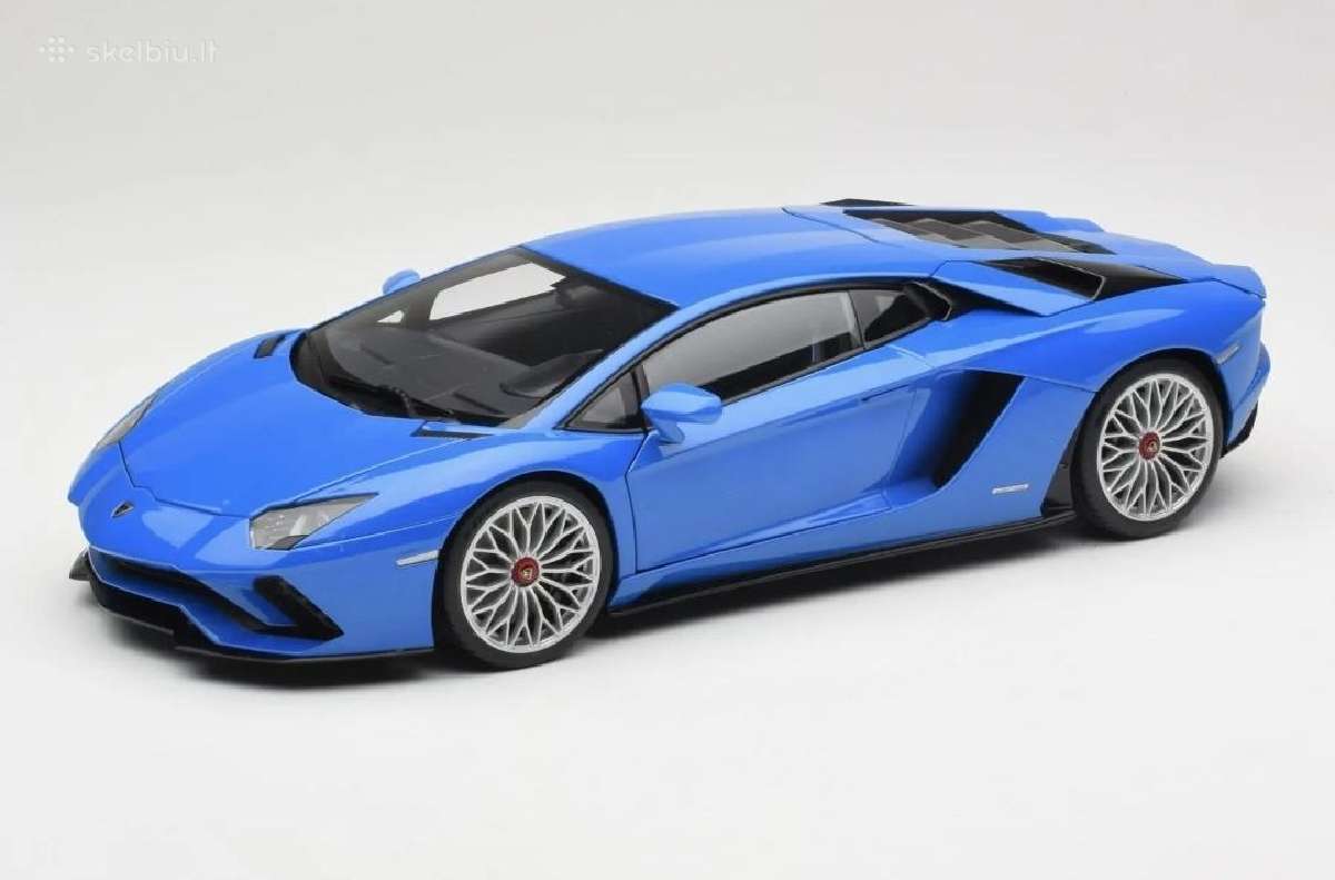 Lamborghini Aventador