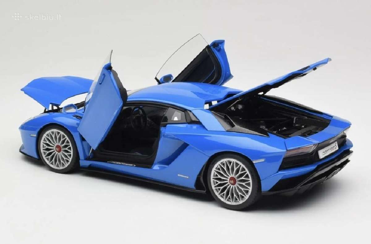 Lamborghini Aventador - nuotraukos Nr. 2