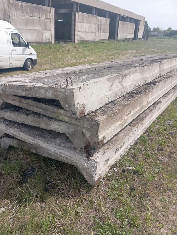 Briaunuotos plokštės
