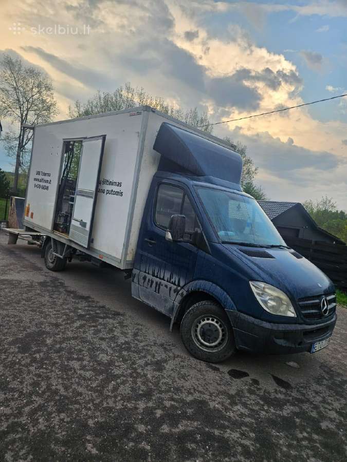 Poliuretano purškimo įranga