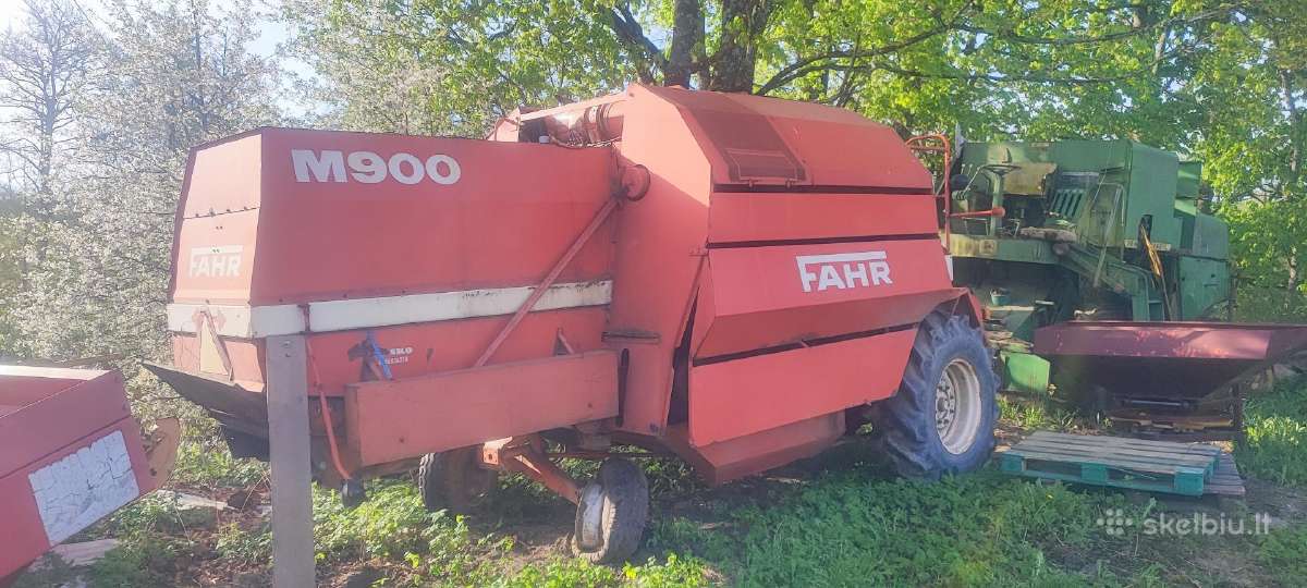 Kombainas Deutz-fahr dalimis
