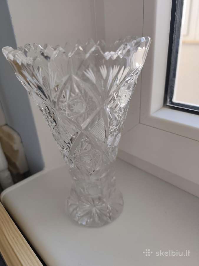 Vaza krištolinė 4