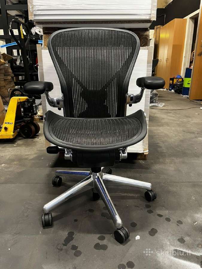 Herman Miller Aeron Chrome