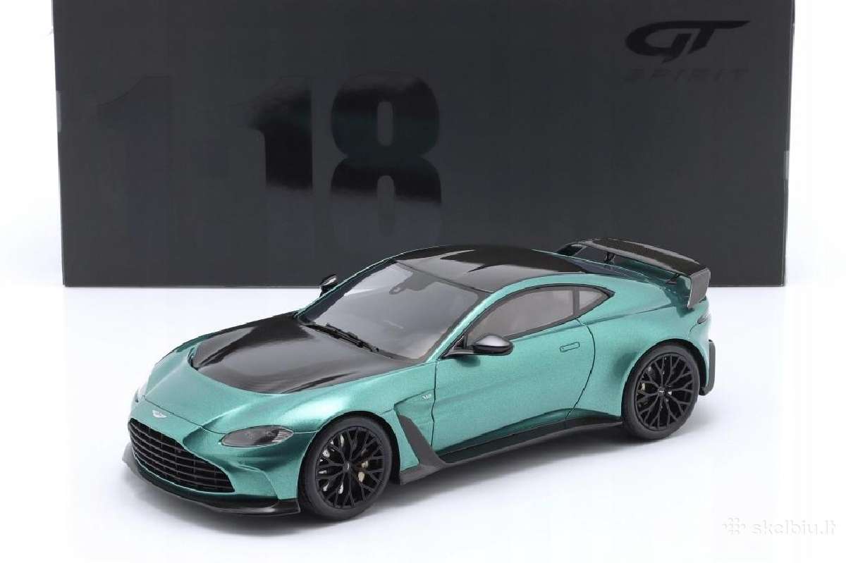 Aston Martin V12 Vantage