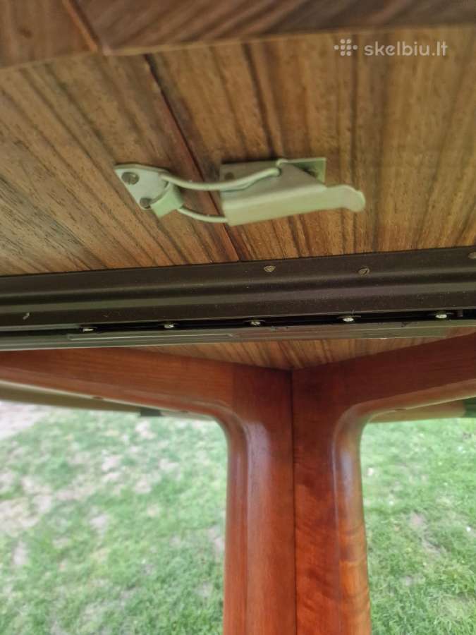 Vintažinis mid century palisandro valgomojo stalas - nuotraukos Nr. 28
