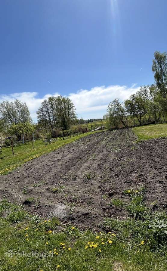 Parduodama dalis namo. Sklypas ribojasi su upe. - nuotraukos Nr. 14