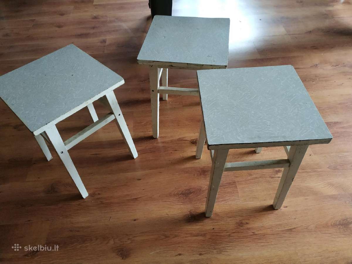 Kėdė kėdės