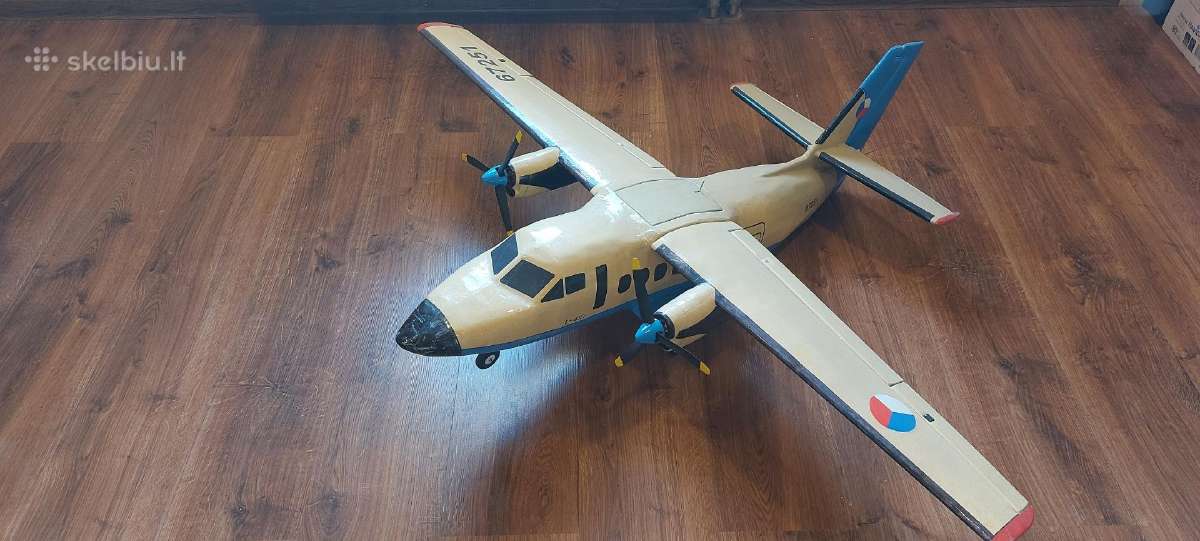 L- 410