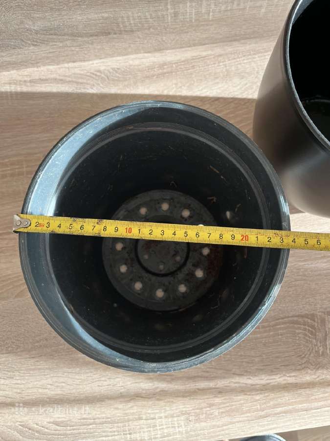 Vazonas 24cm juodas - nuotraukos Nr. 4