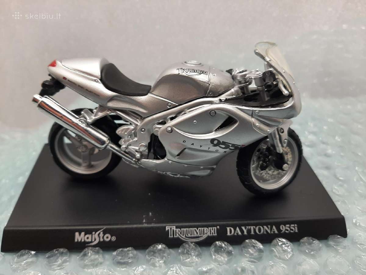 1:18 Triumph Daytona 955i, Maisto