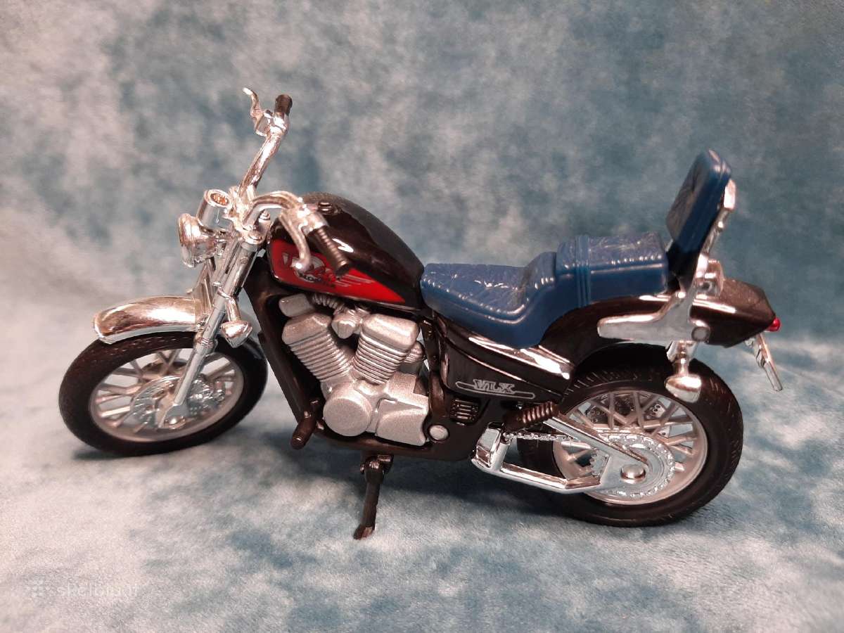 1:18 Honda 600 Steed Vlx, Welly - nuotraukos Nr. 2