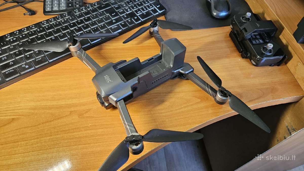 Sjrc F22 dronas