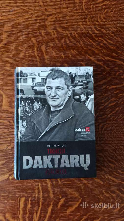 Parduodu knyga"tikroji Daktarų Istorija"