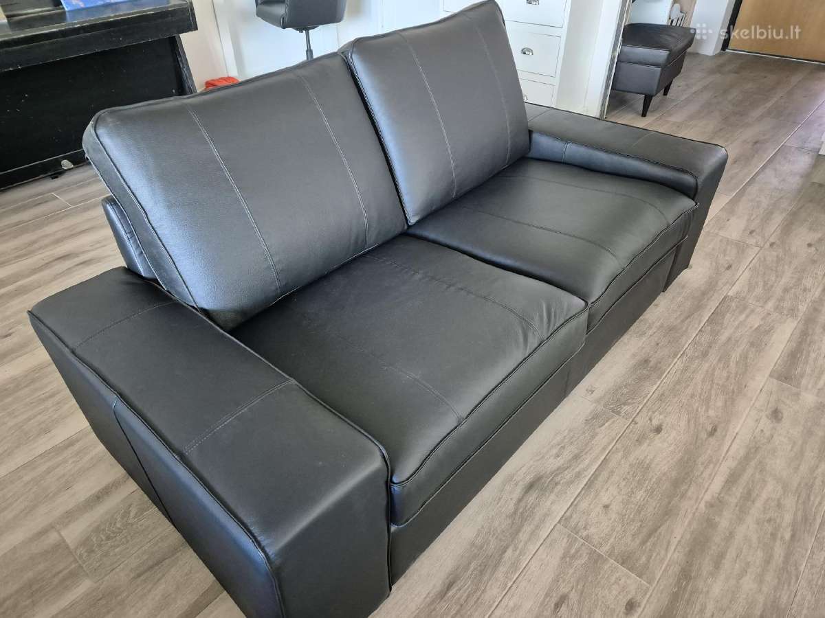Odinė sofa juoda