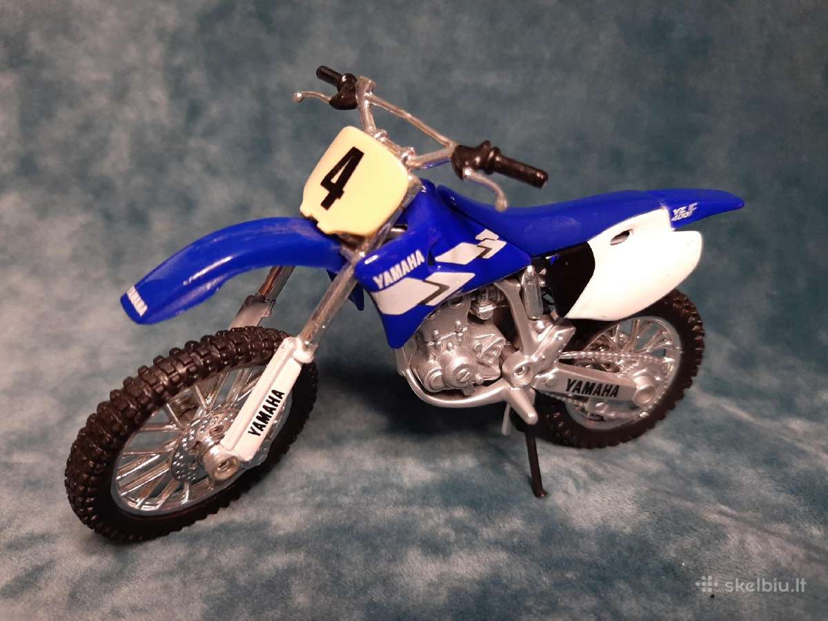 1:18 Yamaha Yz400f, Maisto