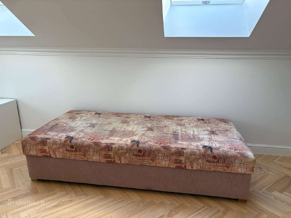 Viengulė lova, 100 cm.pločio