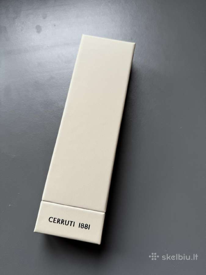 Cerruti parkeris - nuotraukos Nr. 2