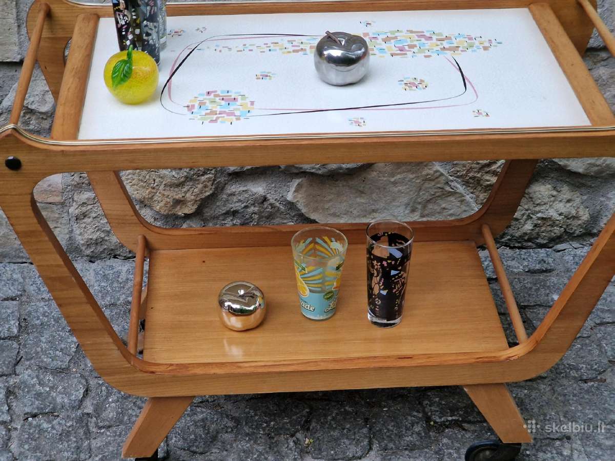 Vintažinis mid century servantas/kavos stalelis - nuotraukos Nr. 3
