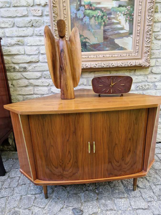 Vintažinė mid century riešuto kampinė spintelė - nuotraukos Nr. 10