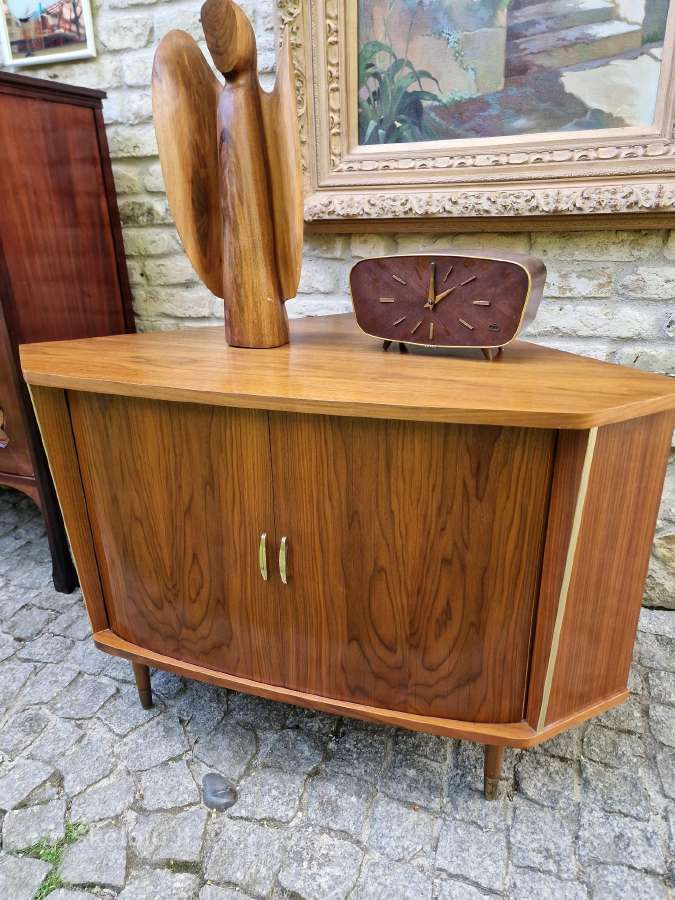 Vintažinė mid century riešuto kampinė spintelė - nuotraukos Nr. 20