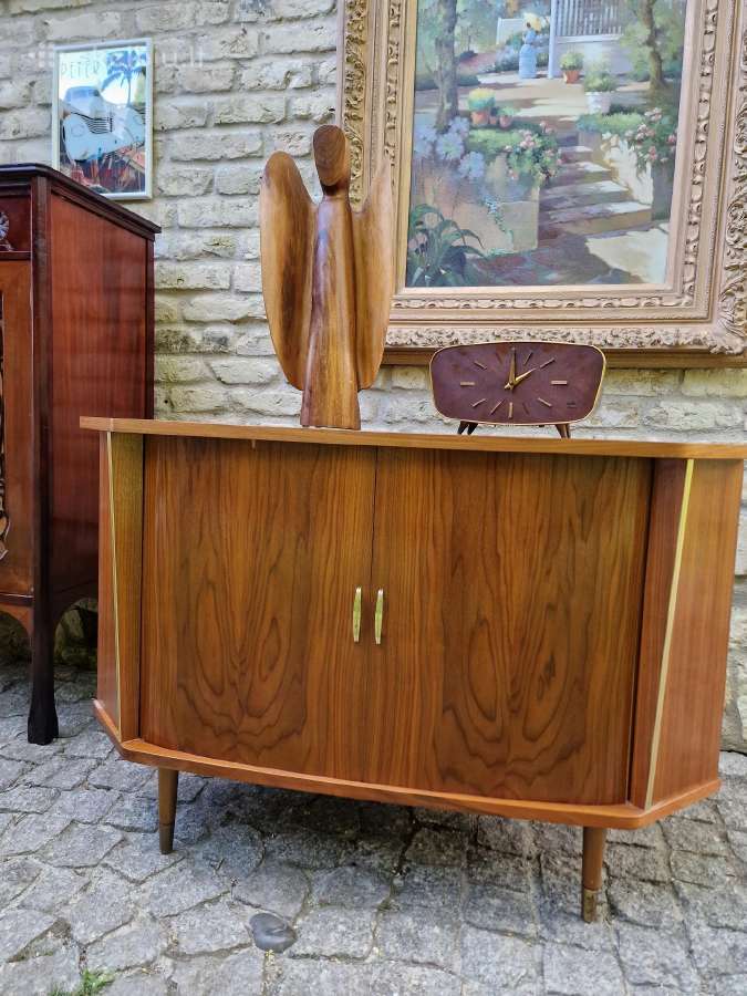 Vintažinė mid century riešuto kampinė spintelė - nuotraukos Nr. 29